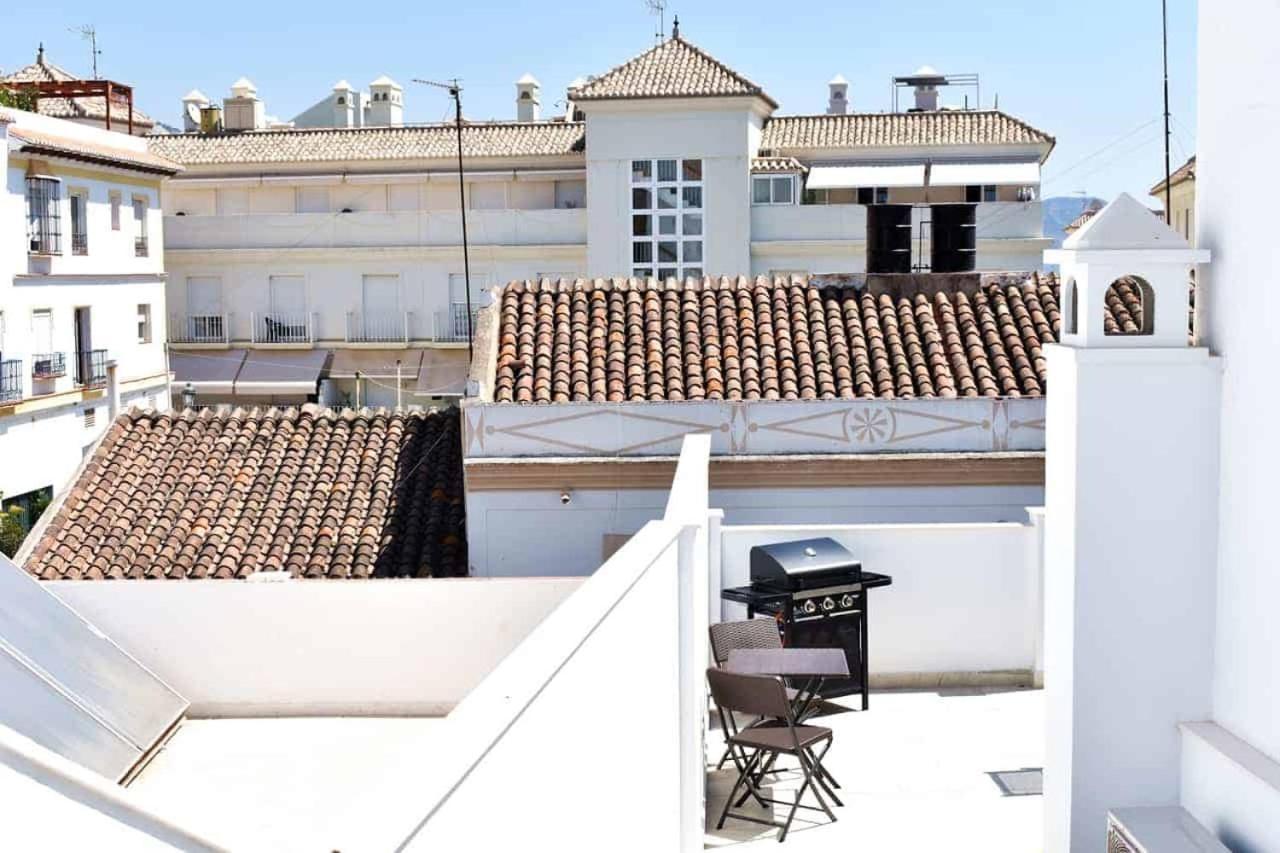 Вилла New Townhouse In The Heart Of Nerja With Jacuzzi Экстерьер фото
